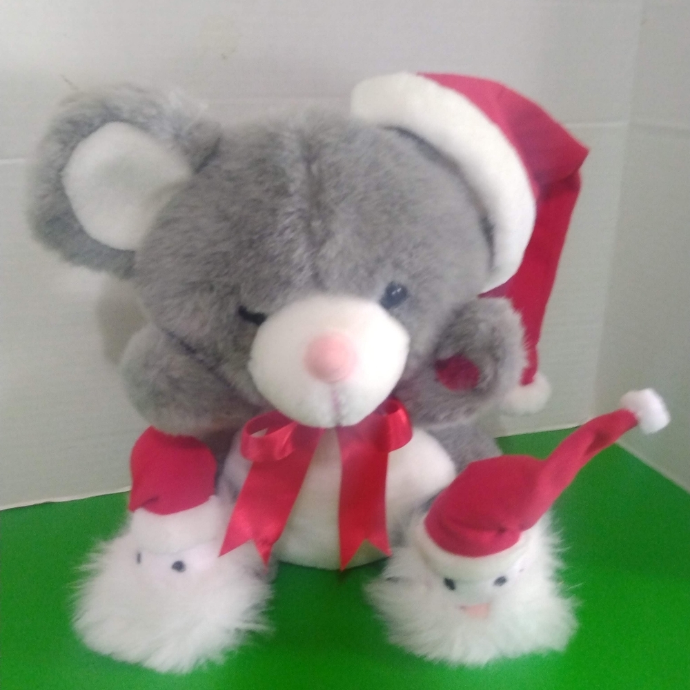 M.S.R.Imports Santa Mouse Stuffed Animal